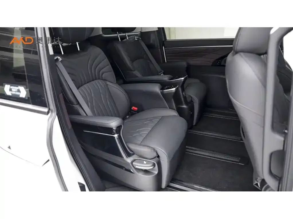 GAC Motor Trumpchi M8 — фото 8
