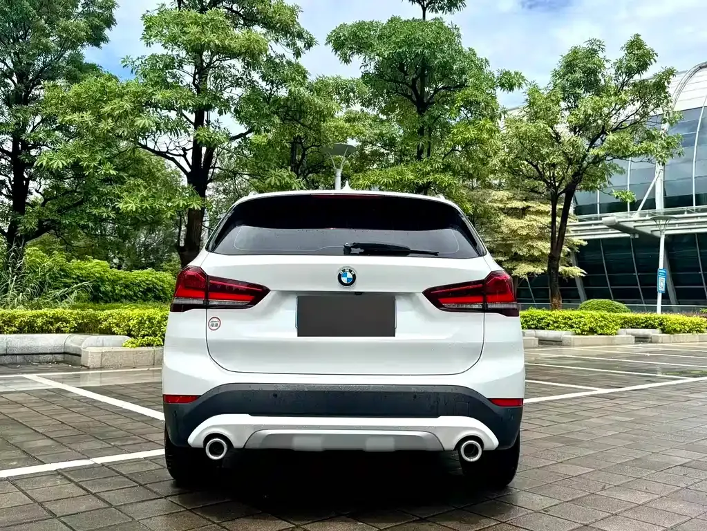 BMW X1 — фото 4