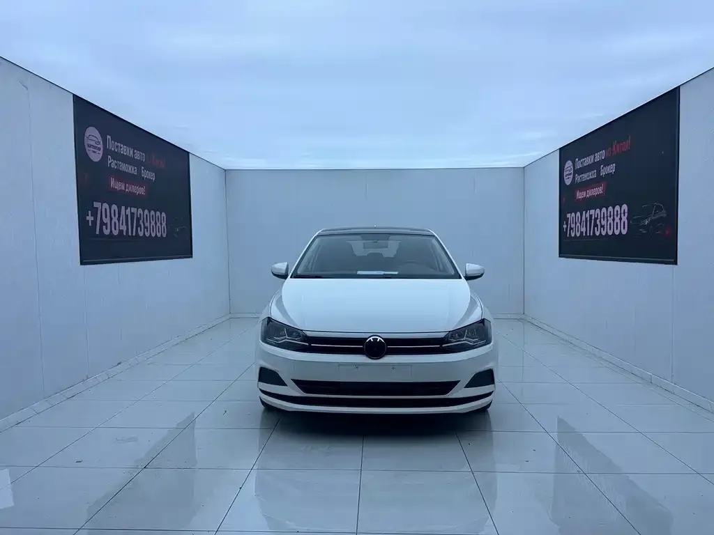 Volkswagen Polo — фото 8