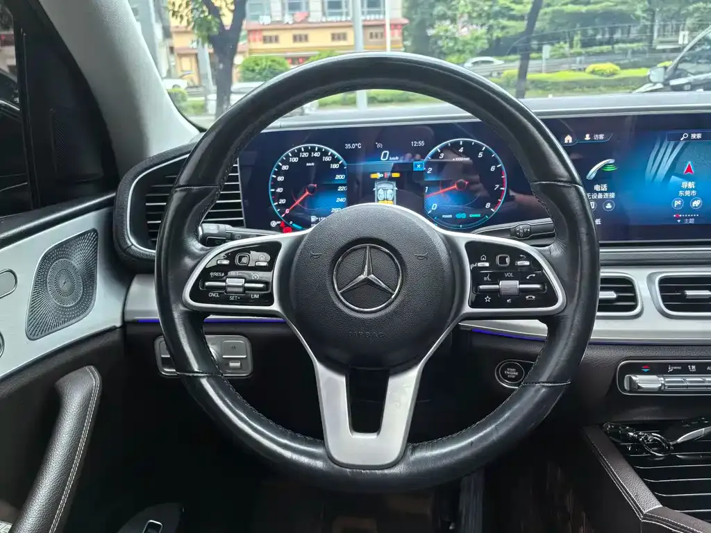 Mercedes-Benz GLE (Import) — фото 10