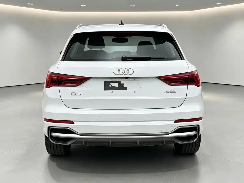 Audi Q3 — фото 3