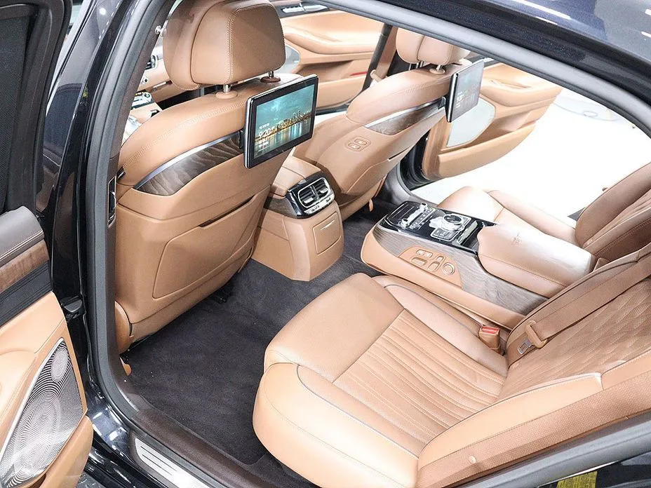 Genesis G90 — фото 8