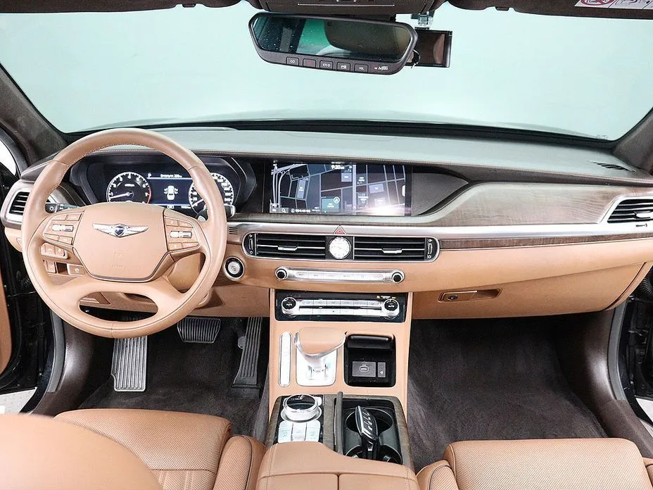 Genesis G90 — фото 9