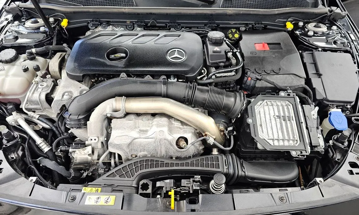 Mercedes-Benz A-Class — фото 10