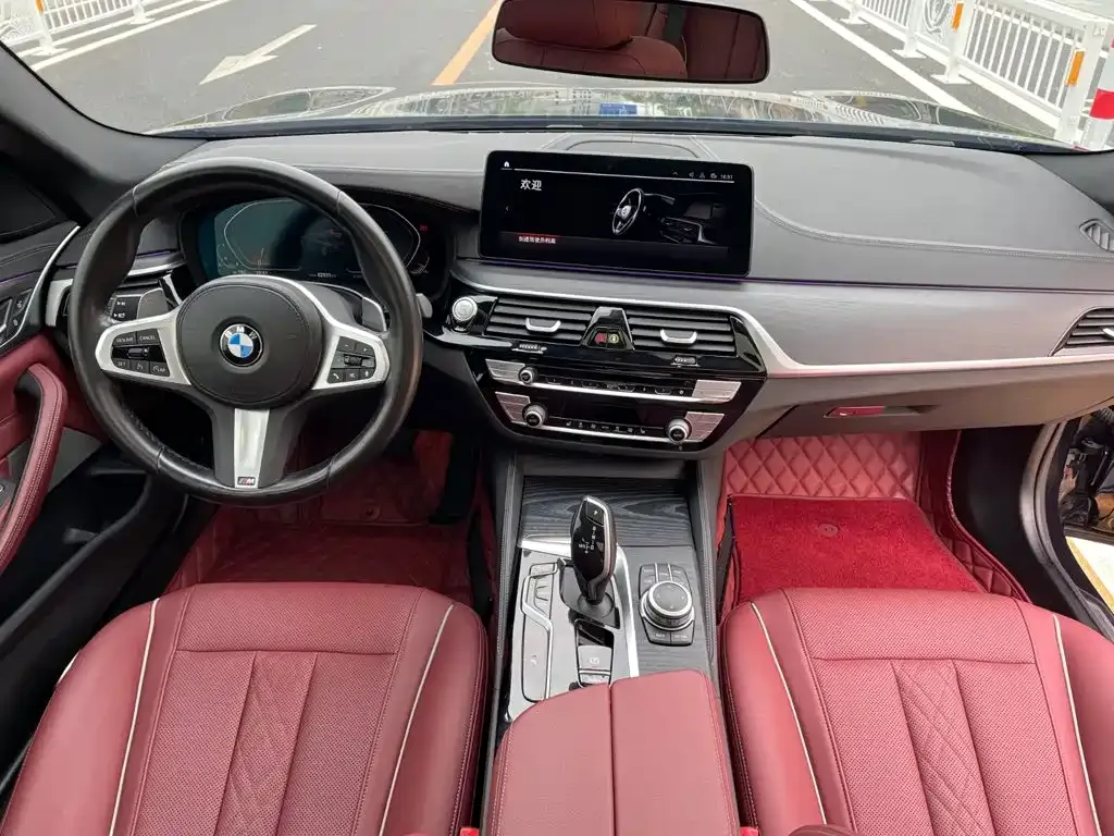 BMW 5 Series — фото 2
