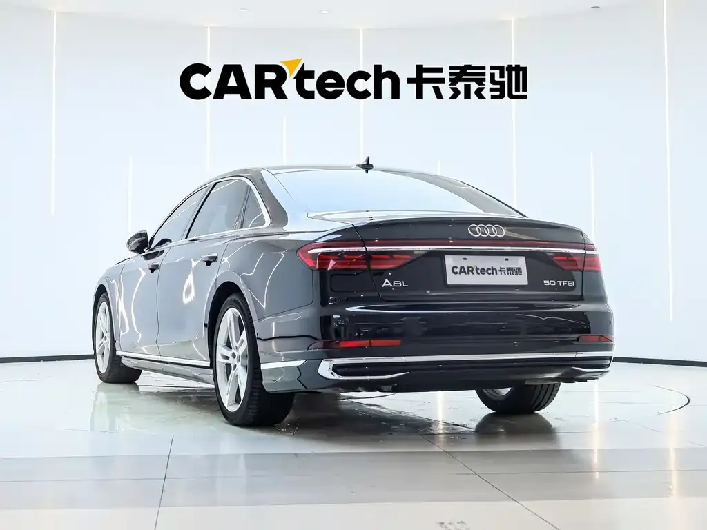 Audi A8 — фото 4