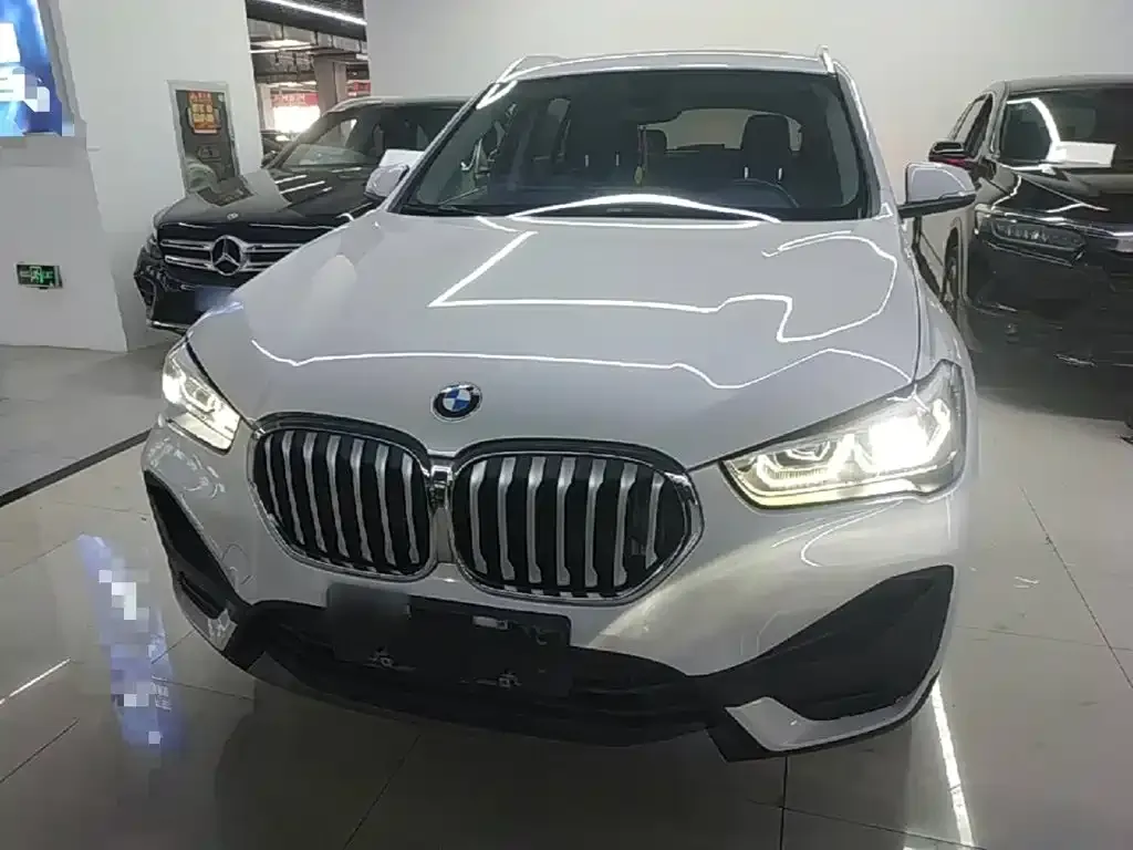 BMW X1 — фото 4