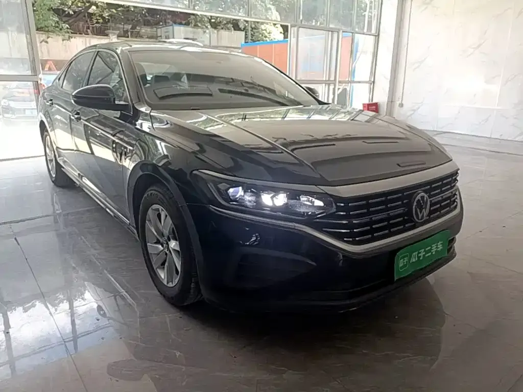 Volkswagen Passat — фото 5