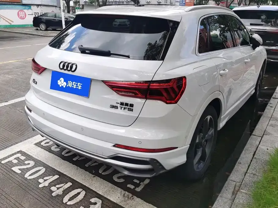 Audi Q3 — фото 4