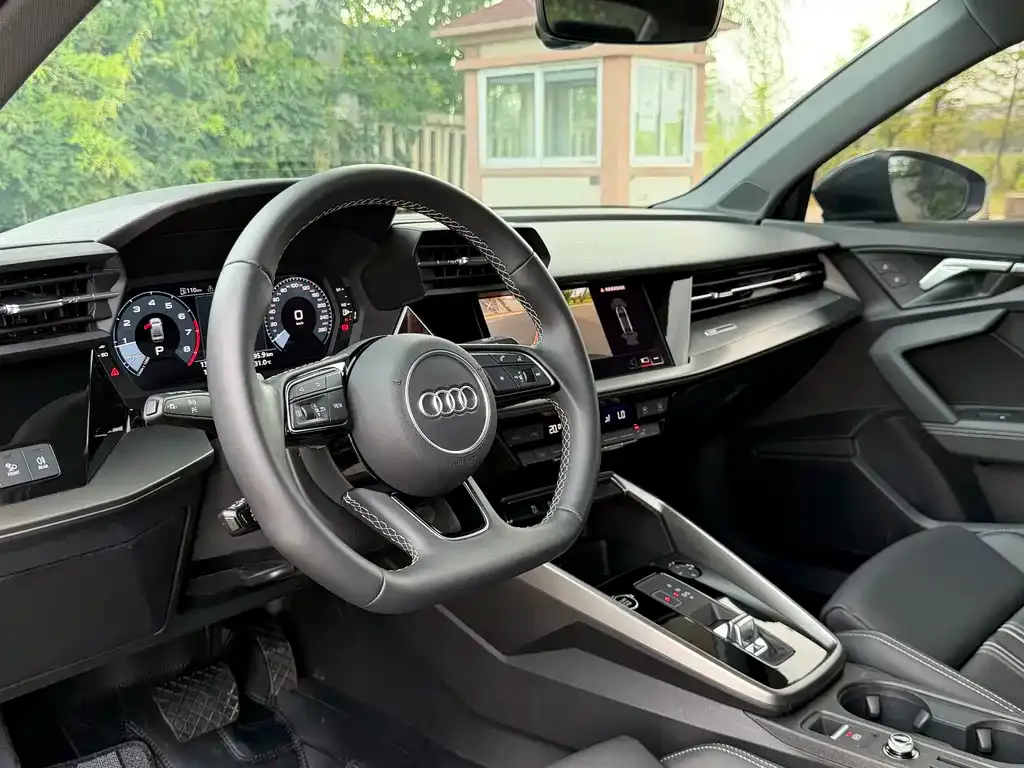 Audi A3 — фото 9