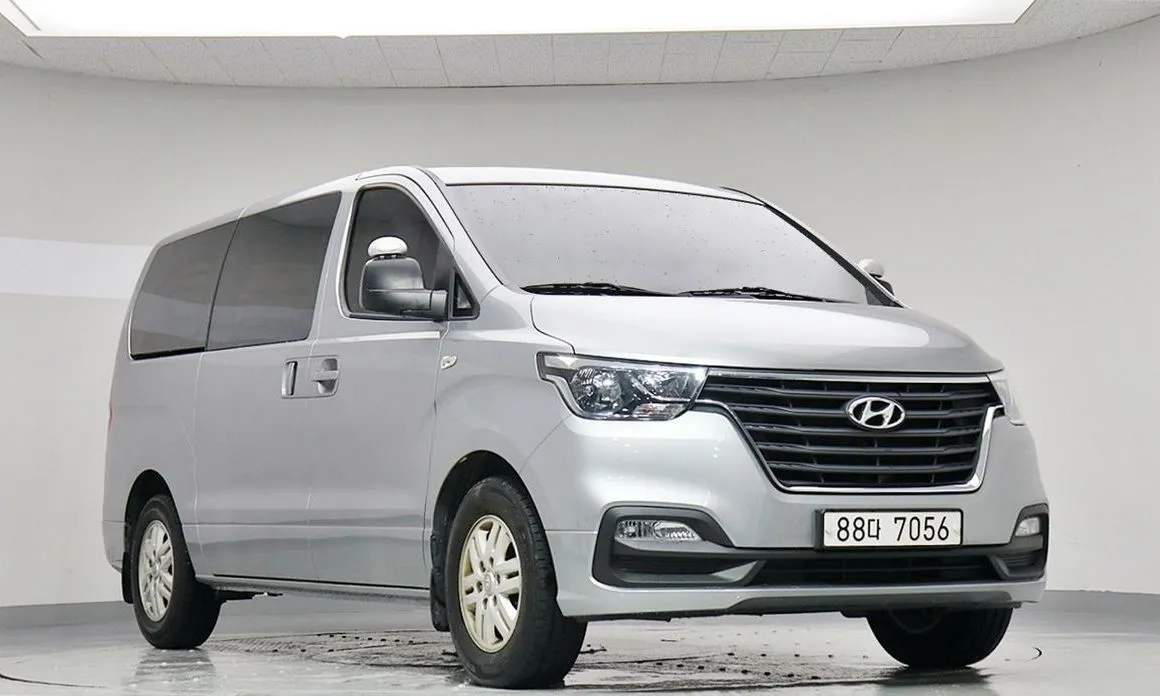 Hyundai Starex — фото 5