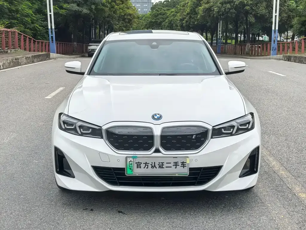 BMW i3 — фото 6