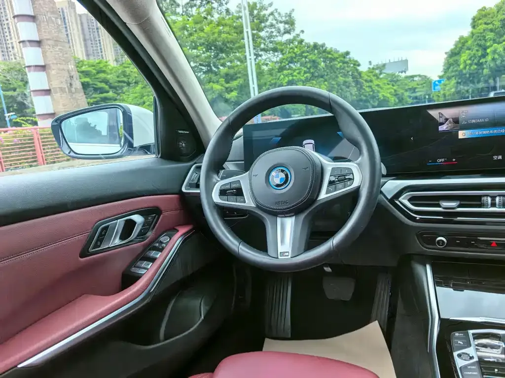 BMW i3 — фото 2