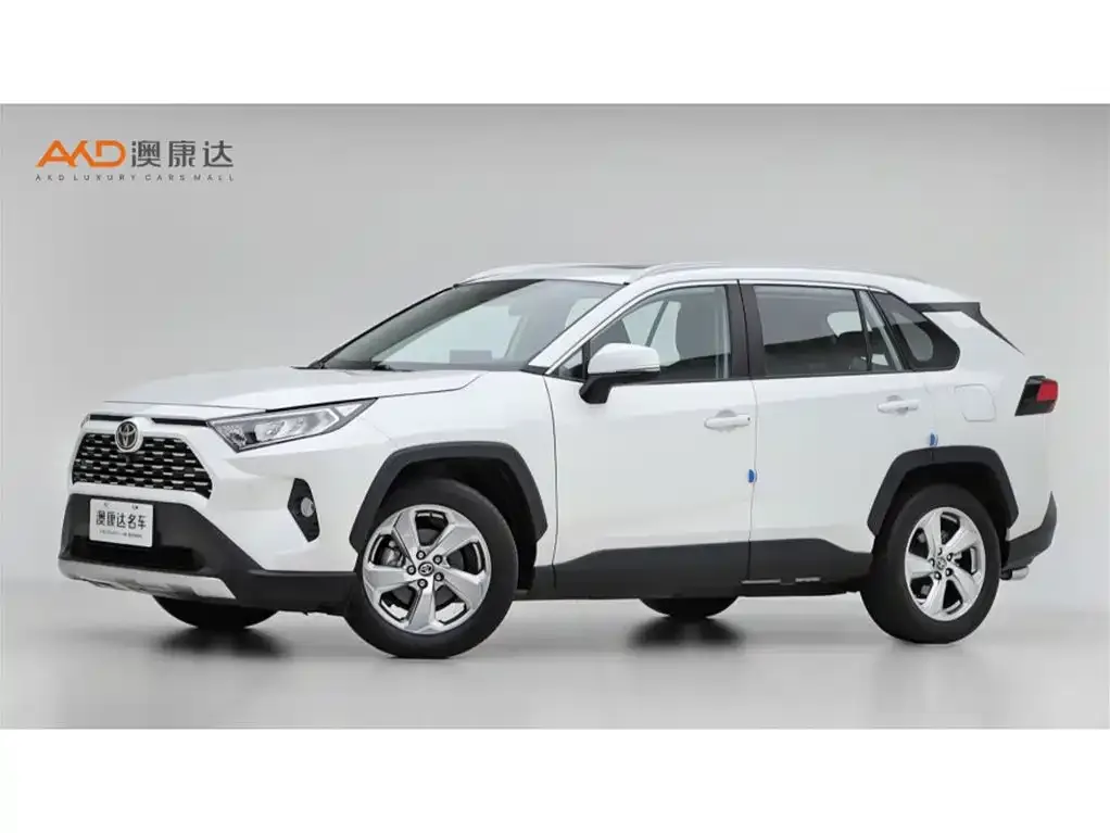 Toyota RAV4 — фото 1