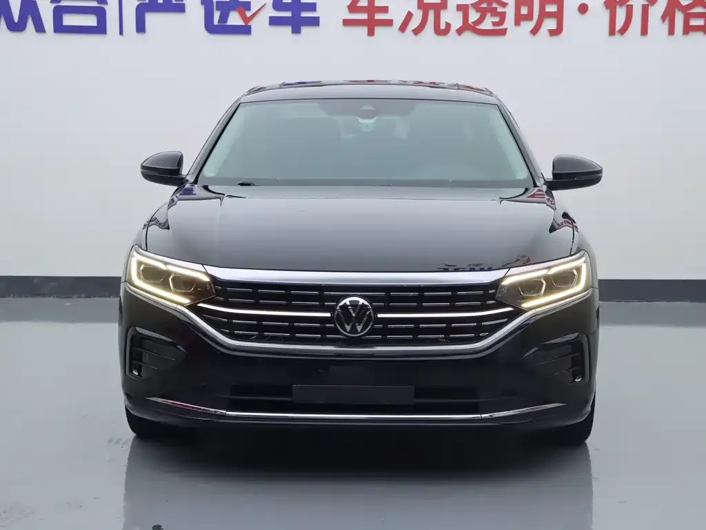 Volkswagen Passat — фото 3
