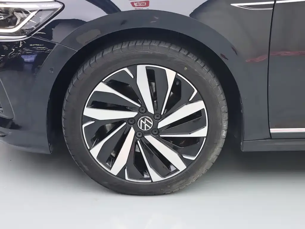 Volkswagen Passat — фото 5