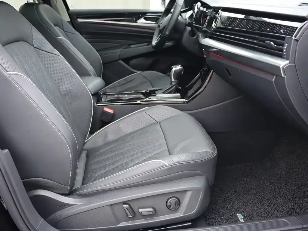 Volkswagen Passat — фото 4