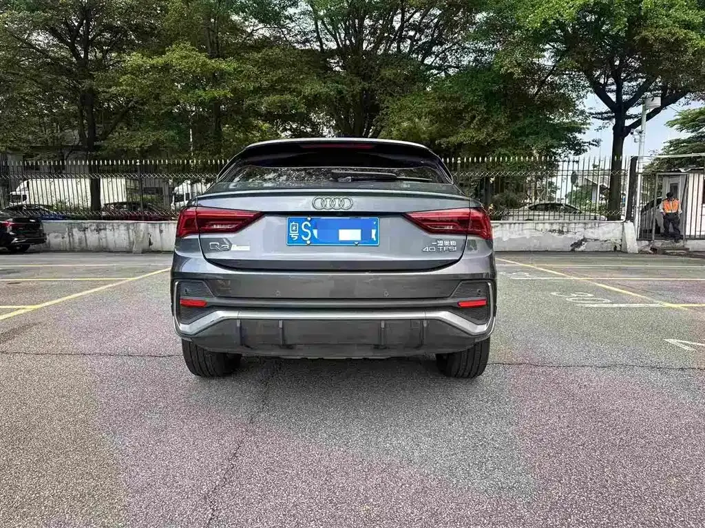 Audi Q3 Sportback — фото 8