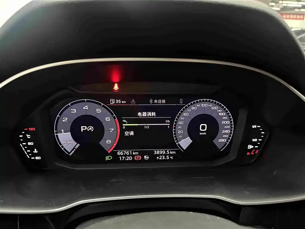 Audi Q3 Sportback — фото 9