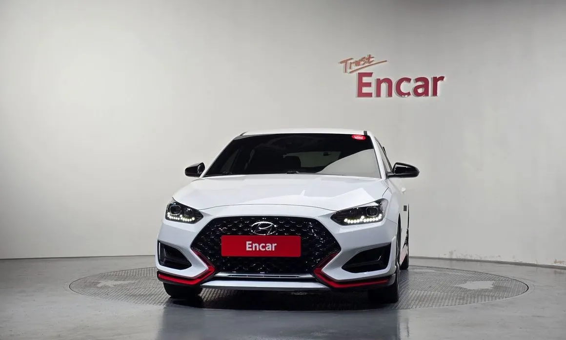 Hyundai Veloster — фото 2