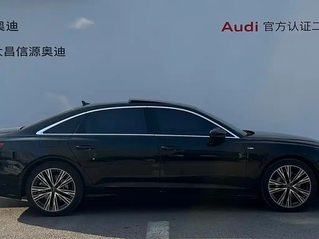 Audi A6L — фото 5
