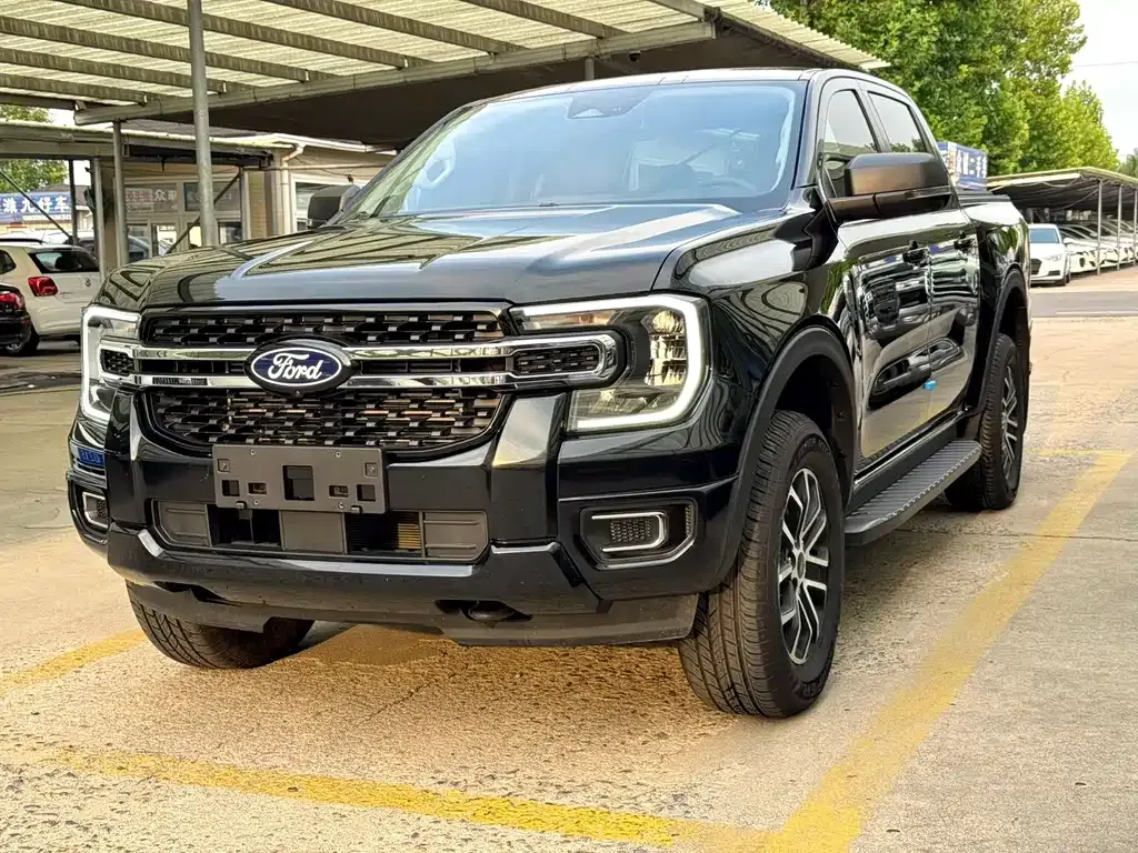 Ford Ranger — фото 1