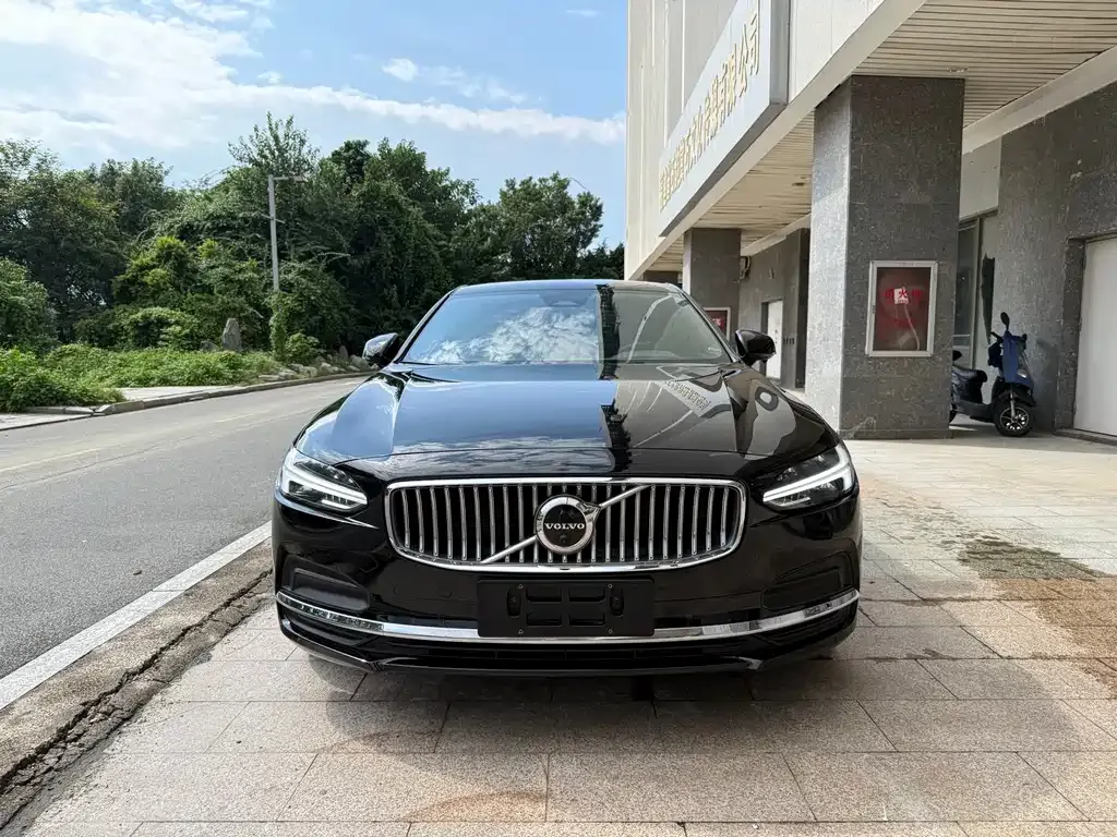 Volvo S90 — фото 5
