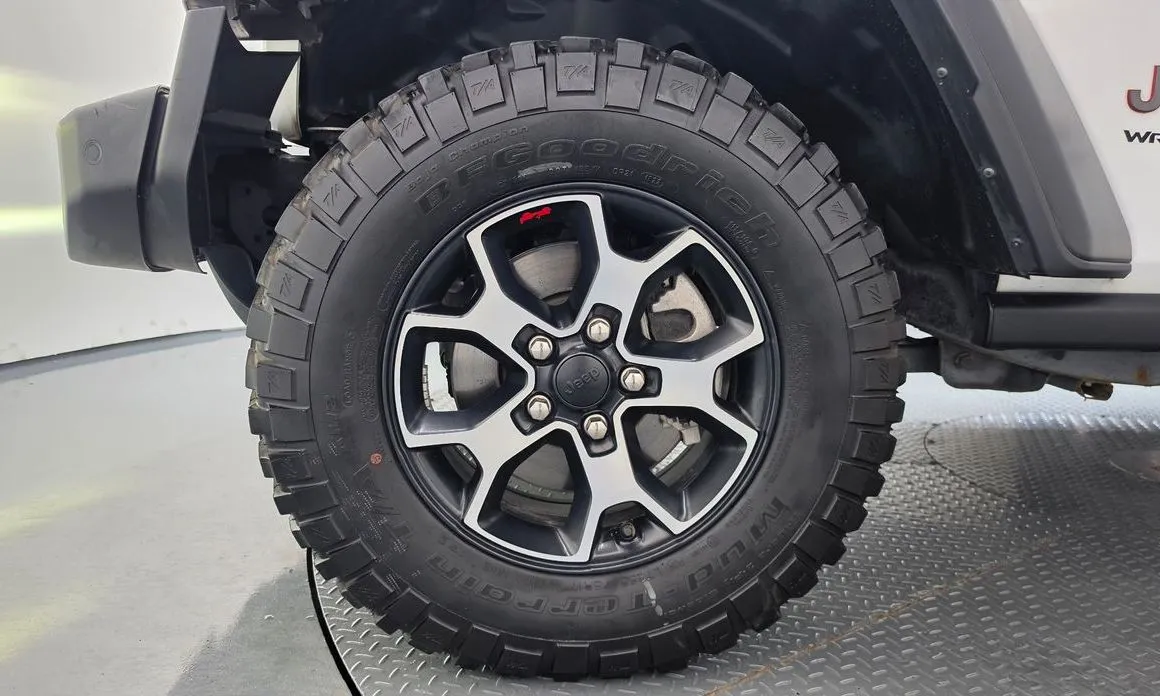 Jeep Wrangler — фото 6