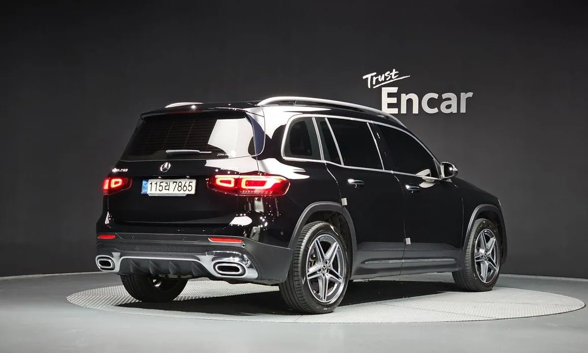 Mercedes-Benz GLB-Class — фото 3