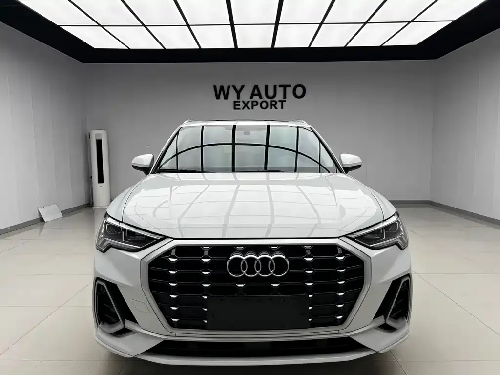 Audi Q3 — фото 7