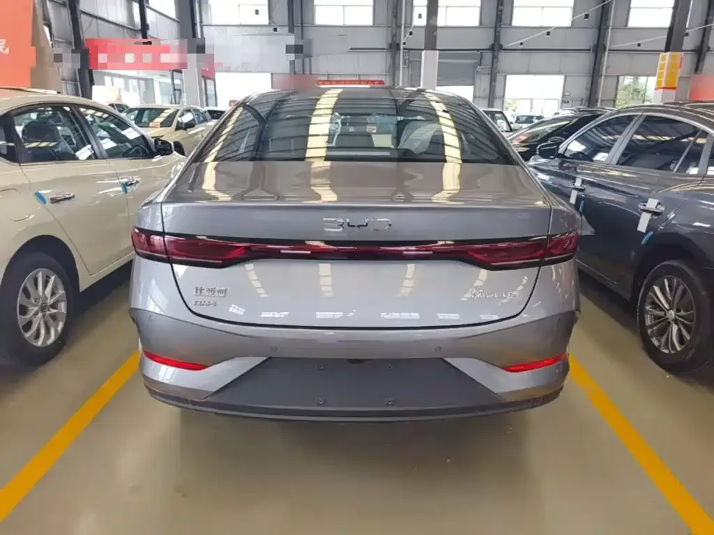 BYD Qin PLUS — фото 10