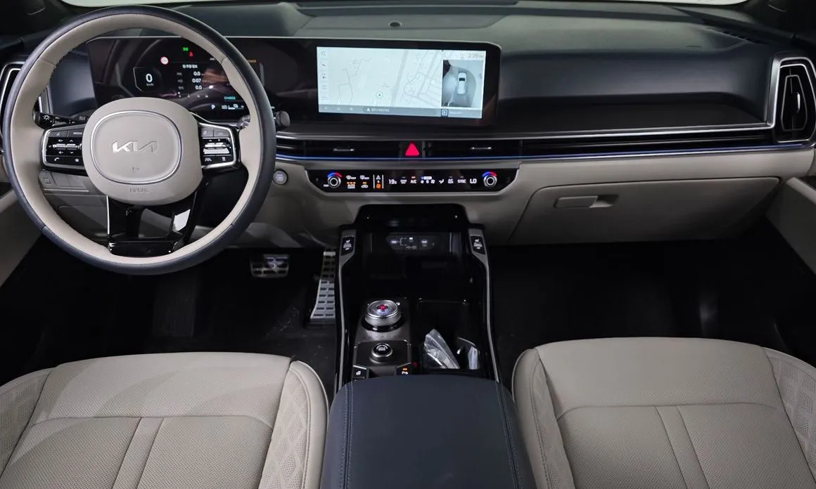 Kia Sorento — фото 6