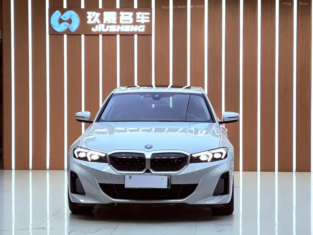 BMW i3 — фото 4