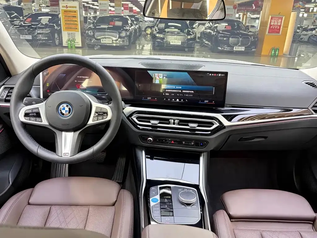BMW i3 — фото 10