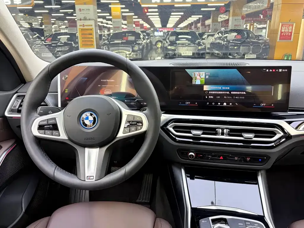 BMW i3 — фото 6