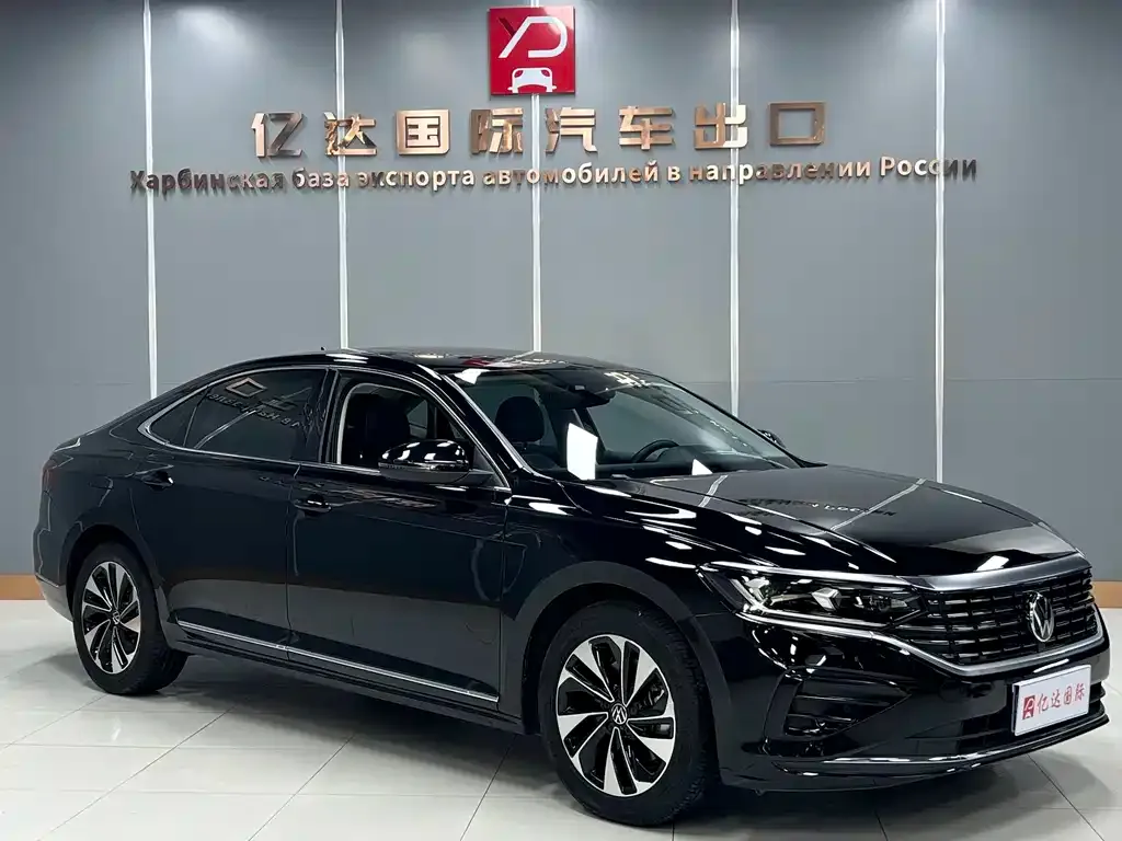 Volkswagen Passat — фото 4