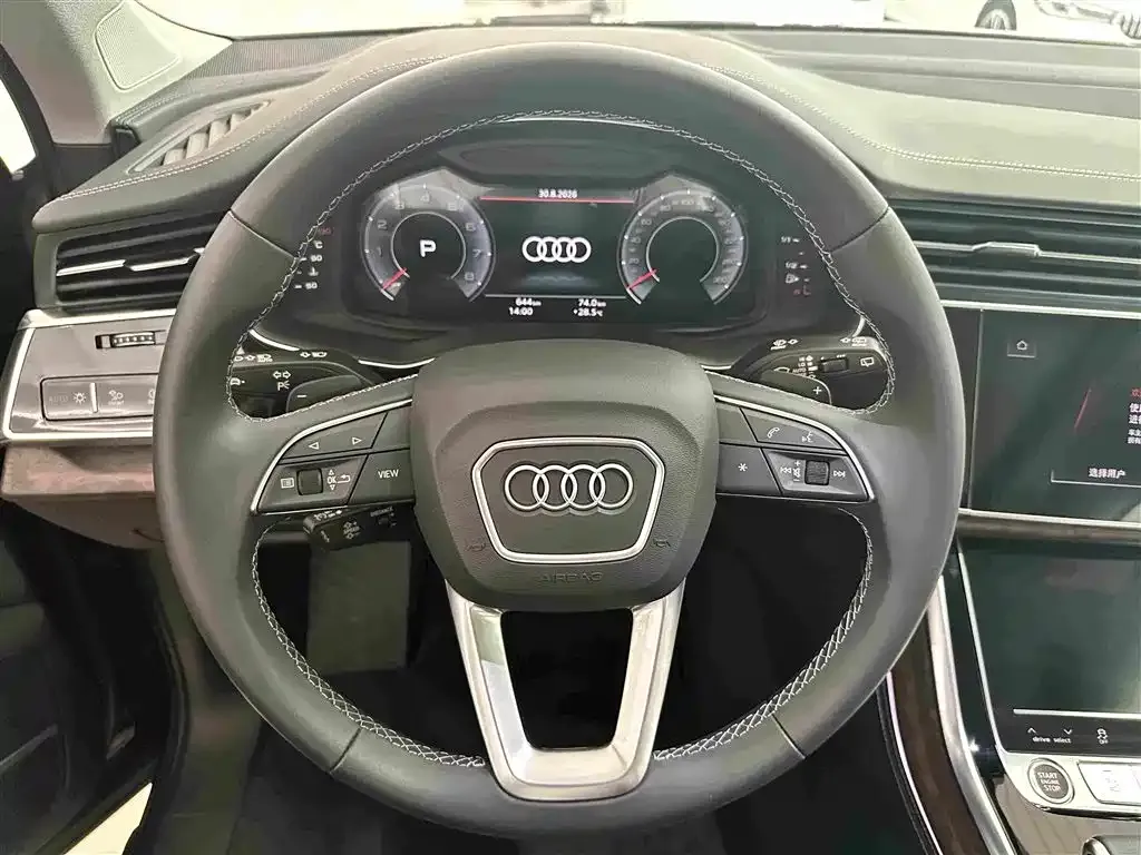 Audi Q7 — фото 2