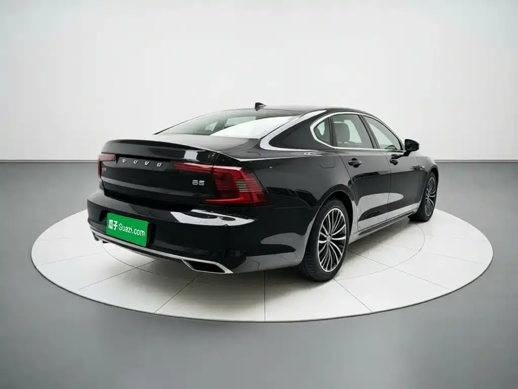 Volvo S90 — фото 2