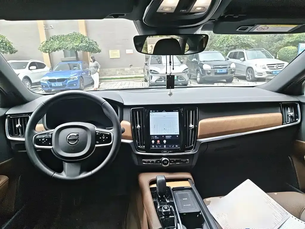 Volvo S90 — фото 6