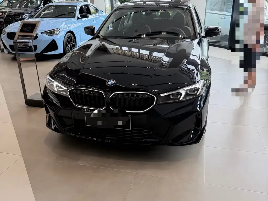 BMW 3 Series — фото 1
