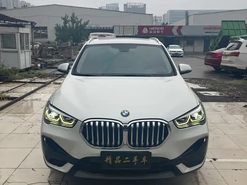 BMW X1 — фото 4
