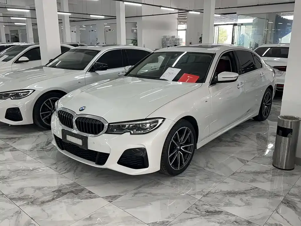 BMW 3 Series — фото 1