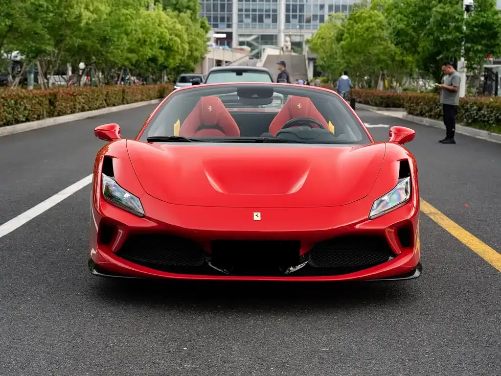 Ferrari F8 — фото 8