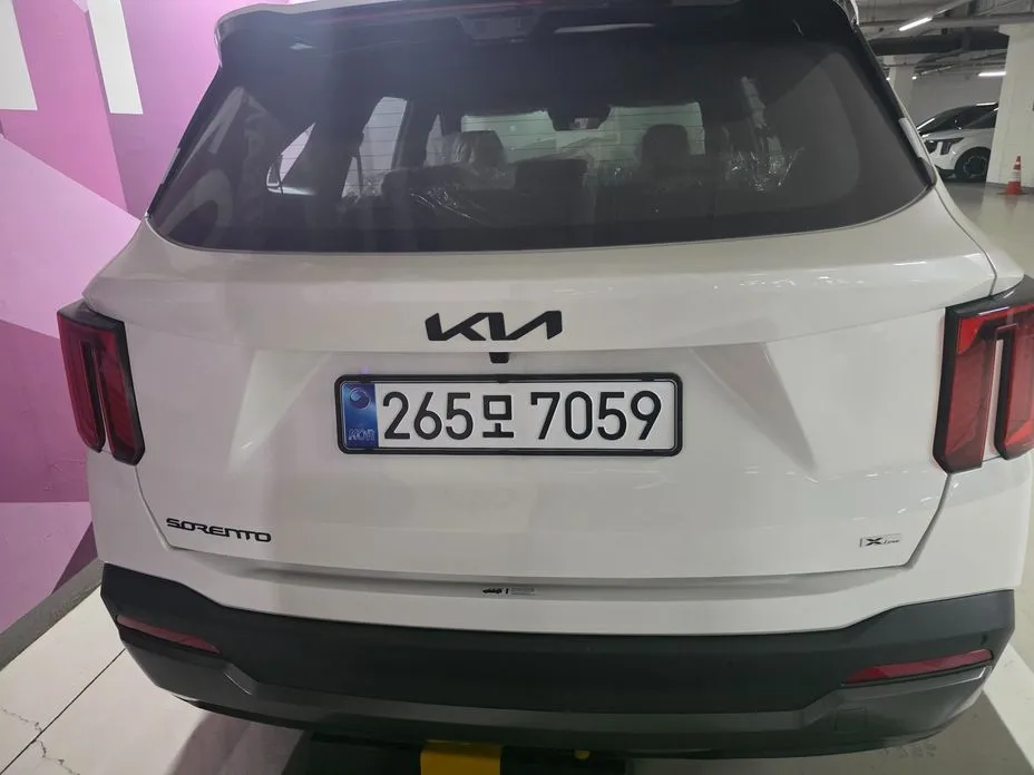 Kia Sorento — фото 1
