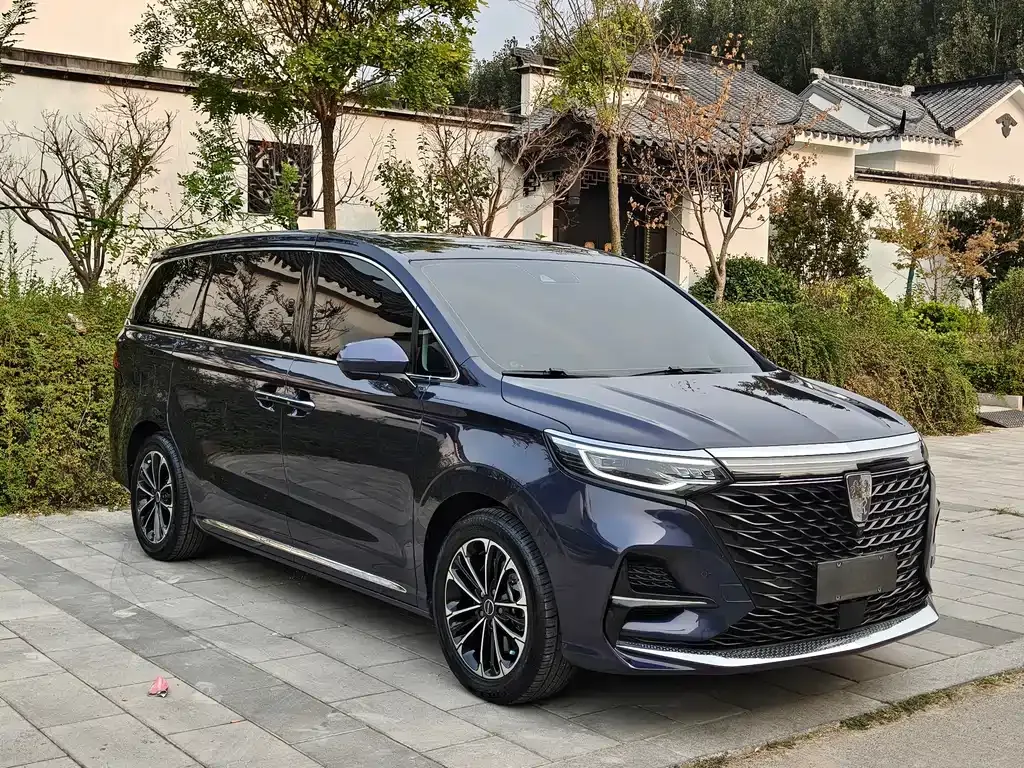 Roewe iMAX8 — фото 8