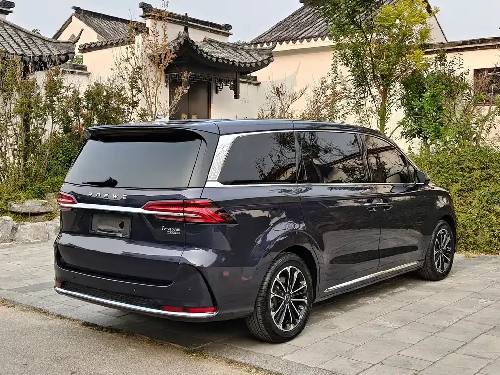 Roewe iMAX8 — фото 6