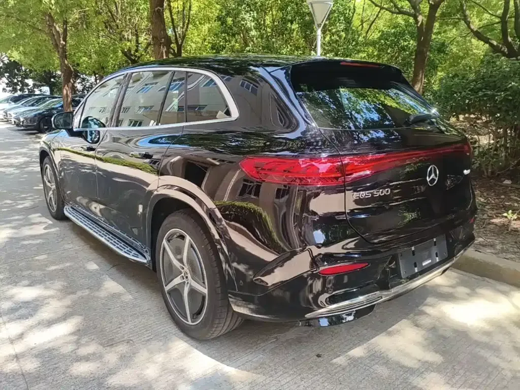 Mercedes-Benz EQS SUV — фото 9