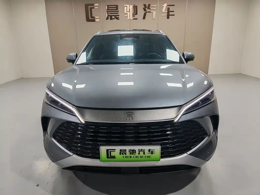 BYD L DM-i — фото 2