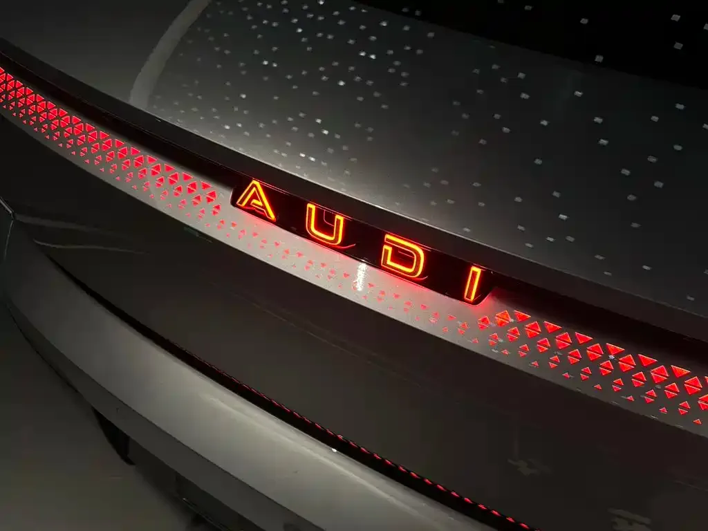 Audi E5 Sportback — фото 2