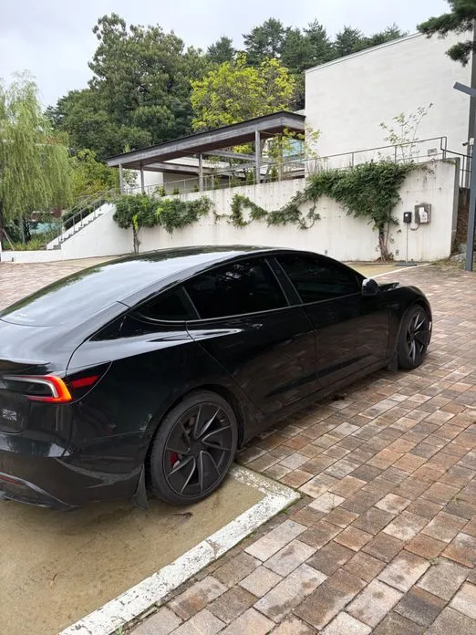 Tesla Model 3 — фото 9
